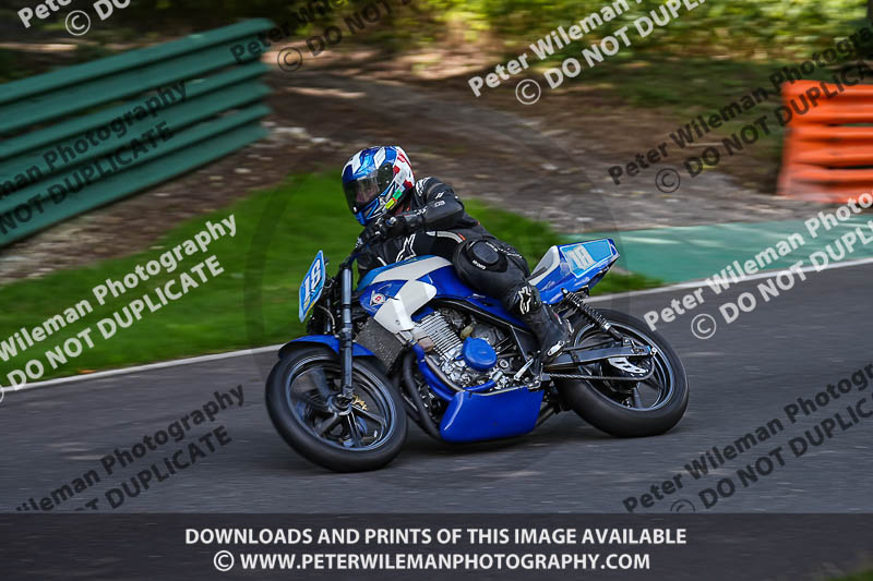 cadwell no limits trackday;cadwell park;cadwell park photographs;cadwell trackday photographs;enduro digital images;event digital images;eventdigitalimages;no limits trackdays;peter wileman photography;racing digital images;trackday digital images;trackday photos
